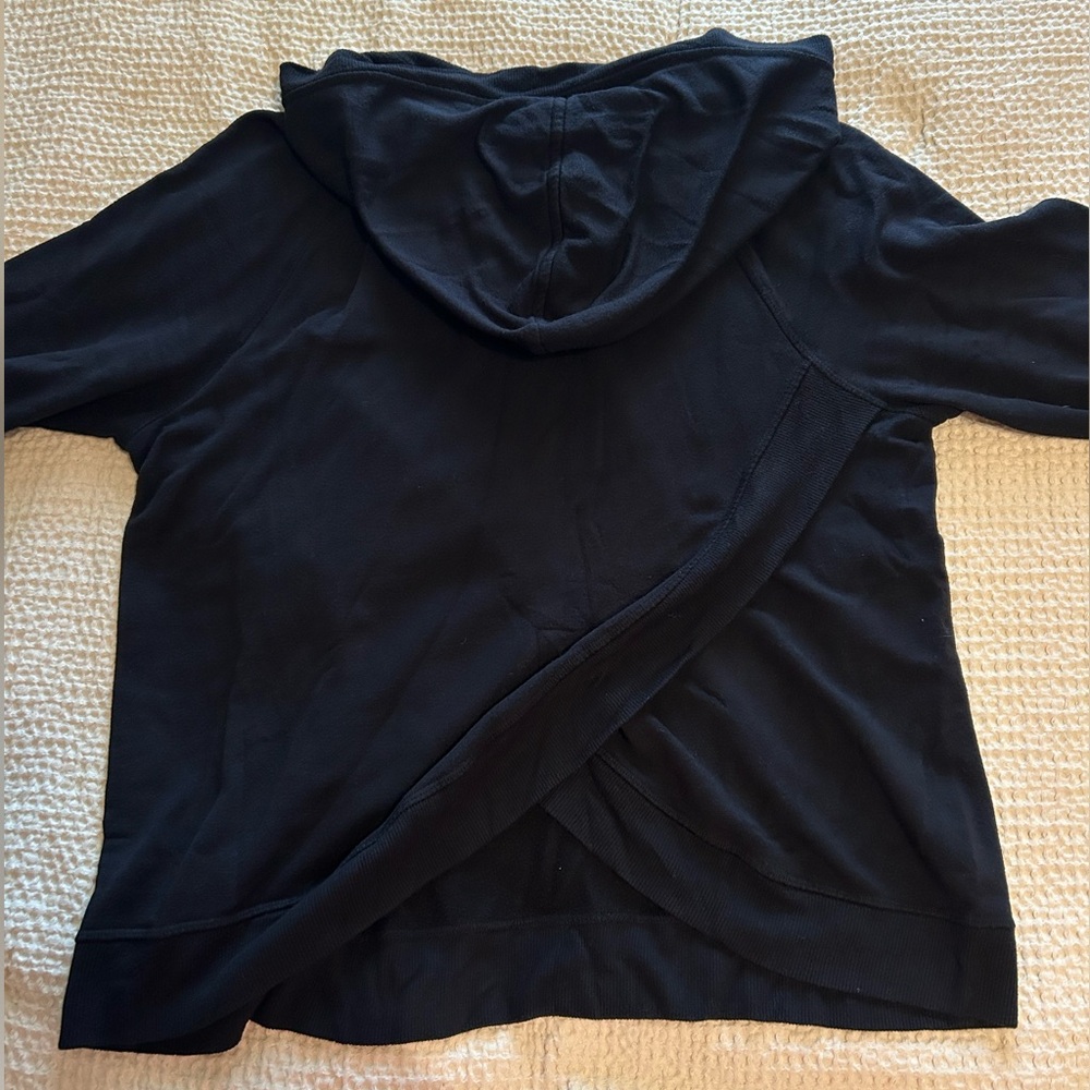 Athleta // long sleeve with hood // black // size small